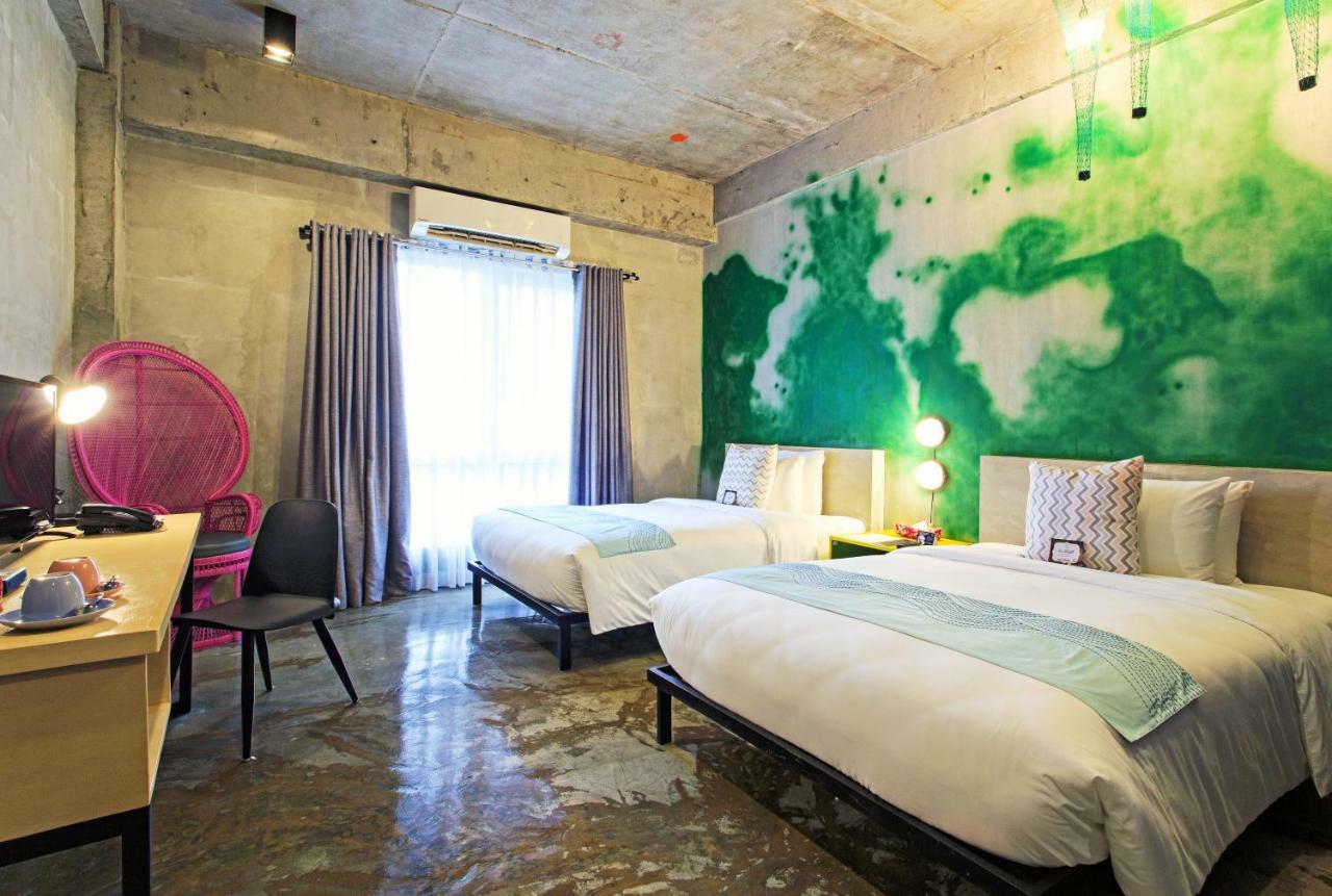 The Henry Hotel Cebu Bagian luar foto